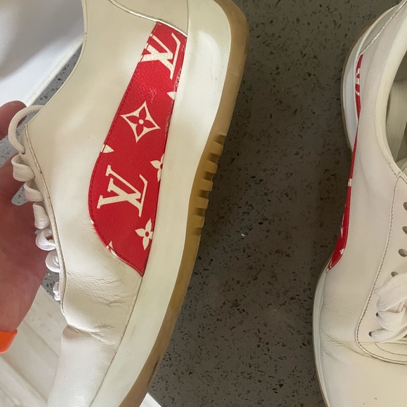 Shoes LV SUPREME SNEAKERS - Picture 4 of 7